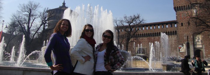 Students in front of Fountain